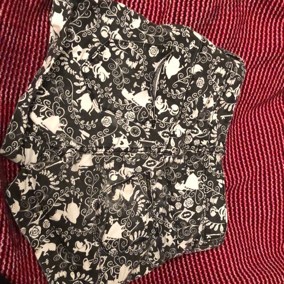 Alice in wonderland shorts! - Picture 3 of 3